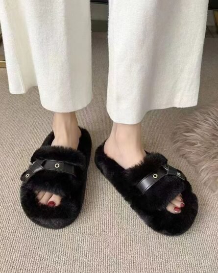 Fluffy Slippers Women's Flat Slippers - Image 2